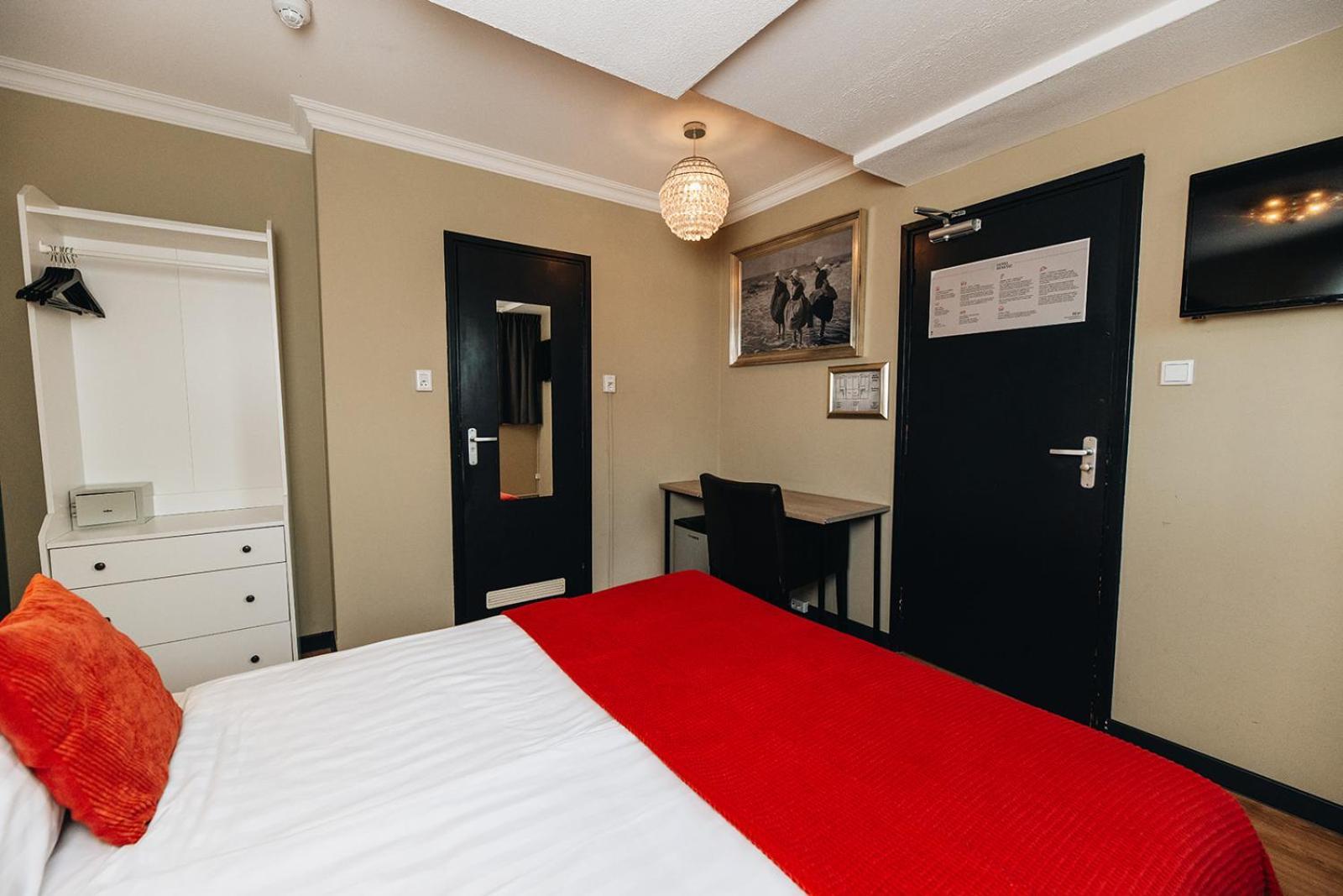 Hotel רנסה מראה חיצוני תמונה